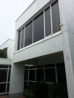 吊船清洗外牆